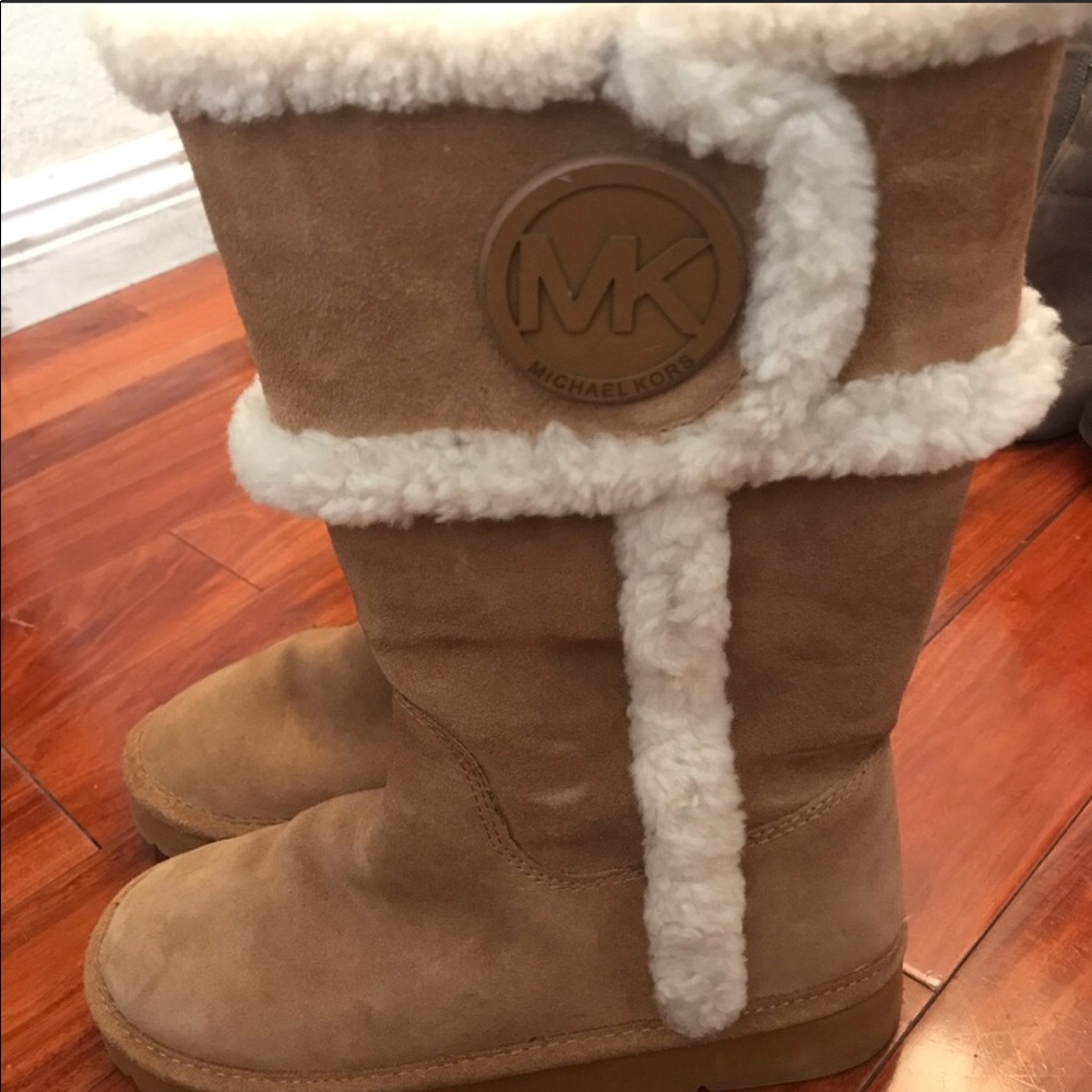 Winter boots